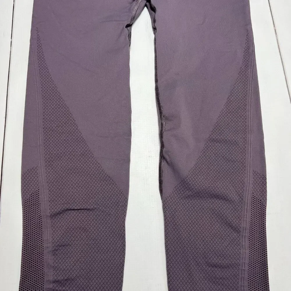 Lululemon Iconic Sweat Tight Graphite Purple Seamless Mesh Leggings 6 or 8